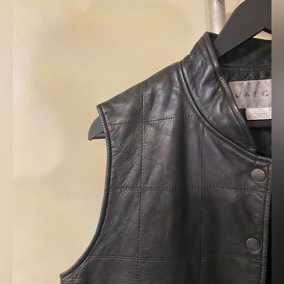 Jaeger Leather Vest - vintage - Picture 3 of 8